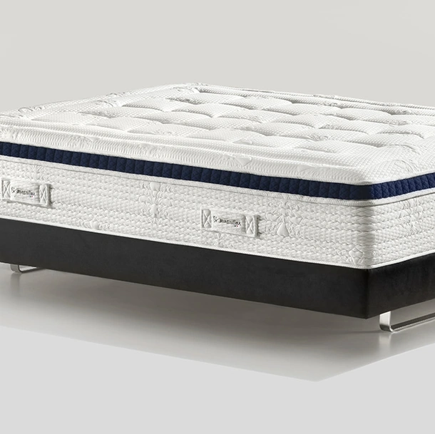 Materasso Magnifico Audace Hybrid 12 a molle insacchettate e memoform di Magniflex