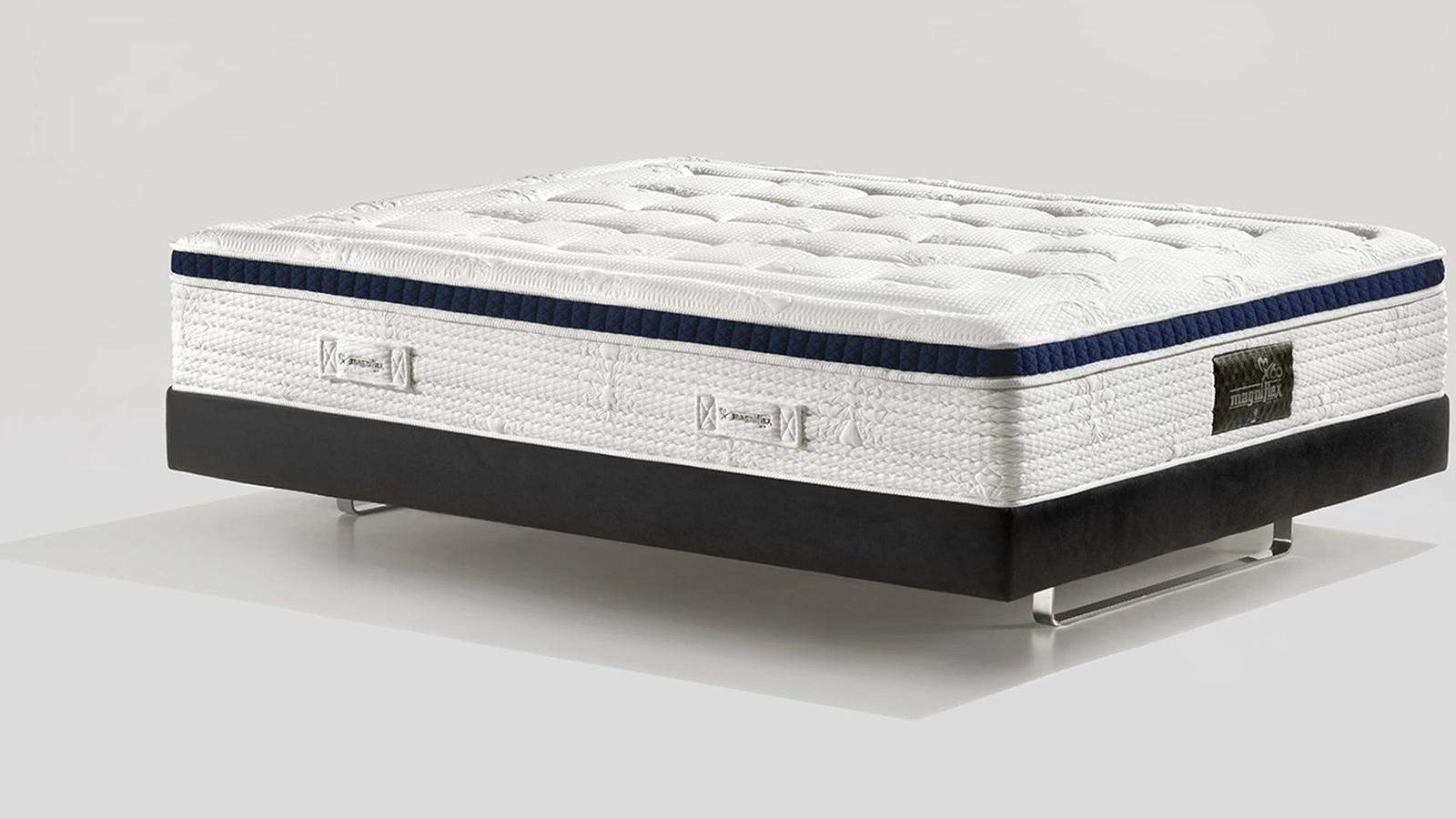 Materasso Magnifico Audace Hybrid 12 a molle insacchettate e memoform di Magniflex