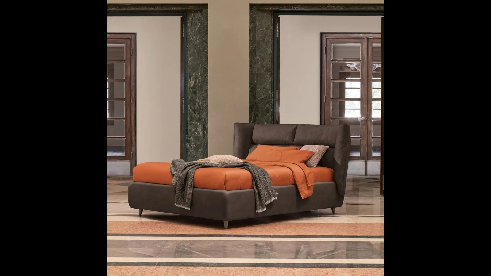 Letto matrimoniale in pelle Sandi di Dorelan Letti
