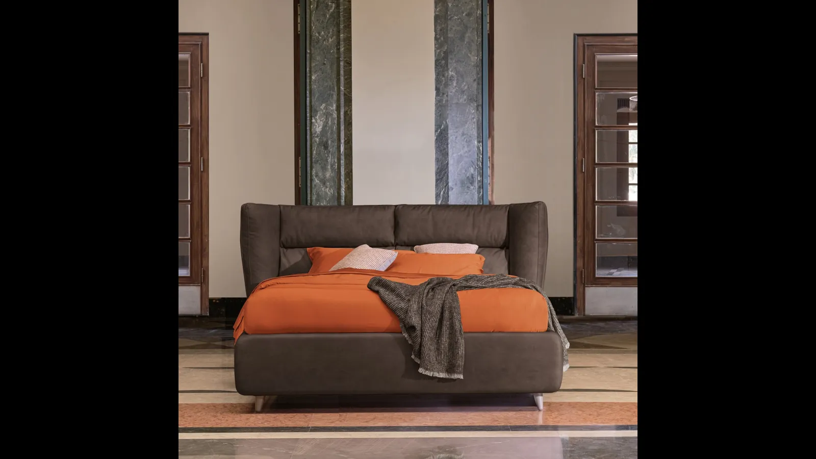 Letto matrimoniale in pelle Sandi di Dorelan Letti